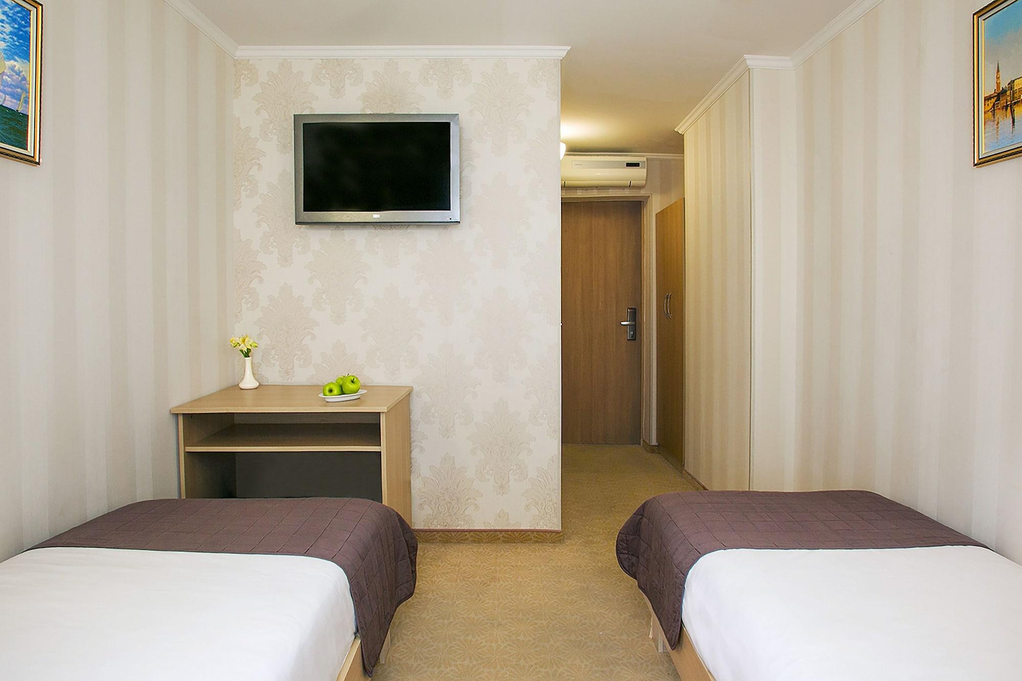 Arcadia Hotel Oldenburg Bagian luar foto
